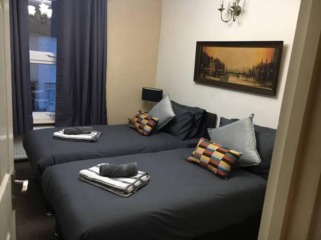 Watford General Suites Екстериор снимка