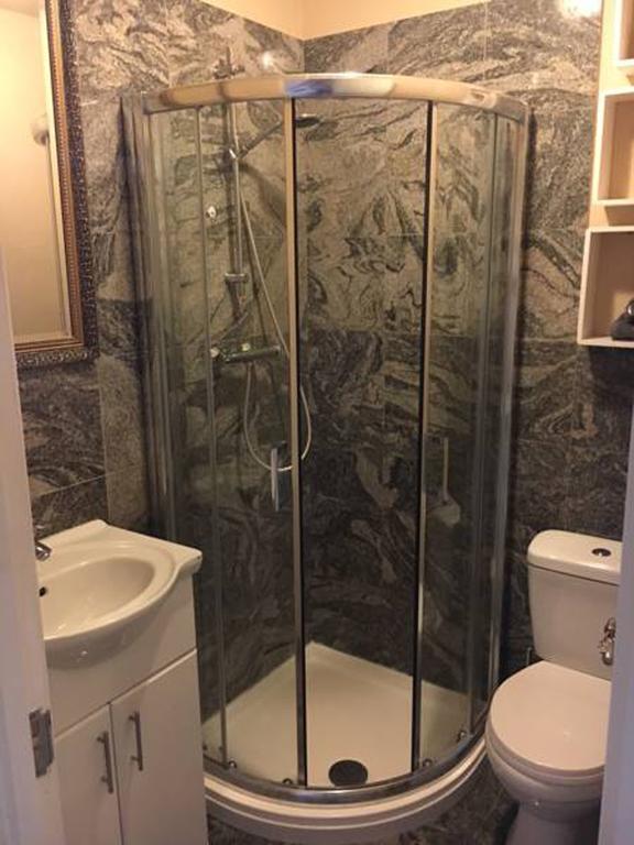 Watford General Suites Екстериор снимка